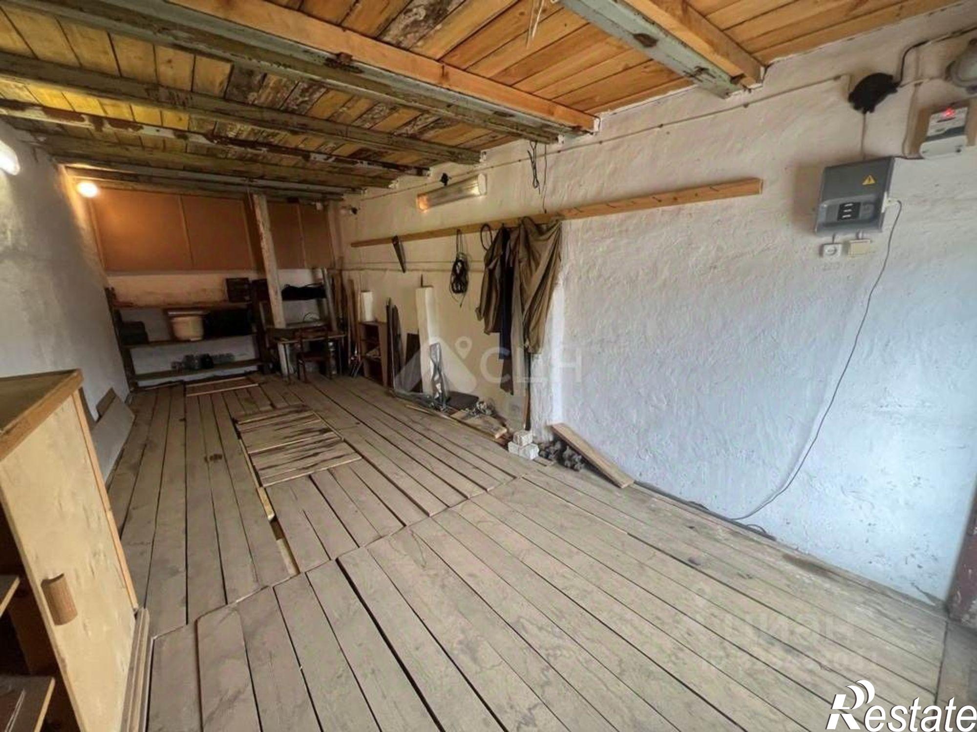 Купить гараж, место в паркинге за 781 976 рублей на ул Маяковского, 2