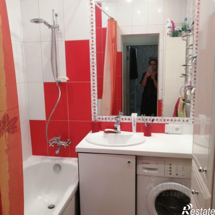 3-комн квартира улица Александровича, 25,  д. 25