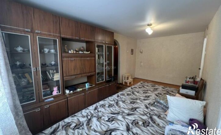 2-комн квартира улица Александровича, 24,  д. 24