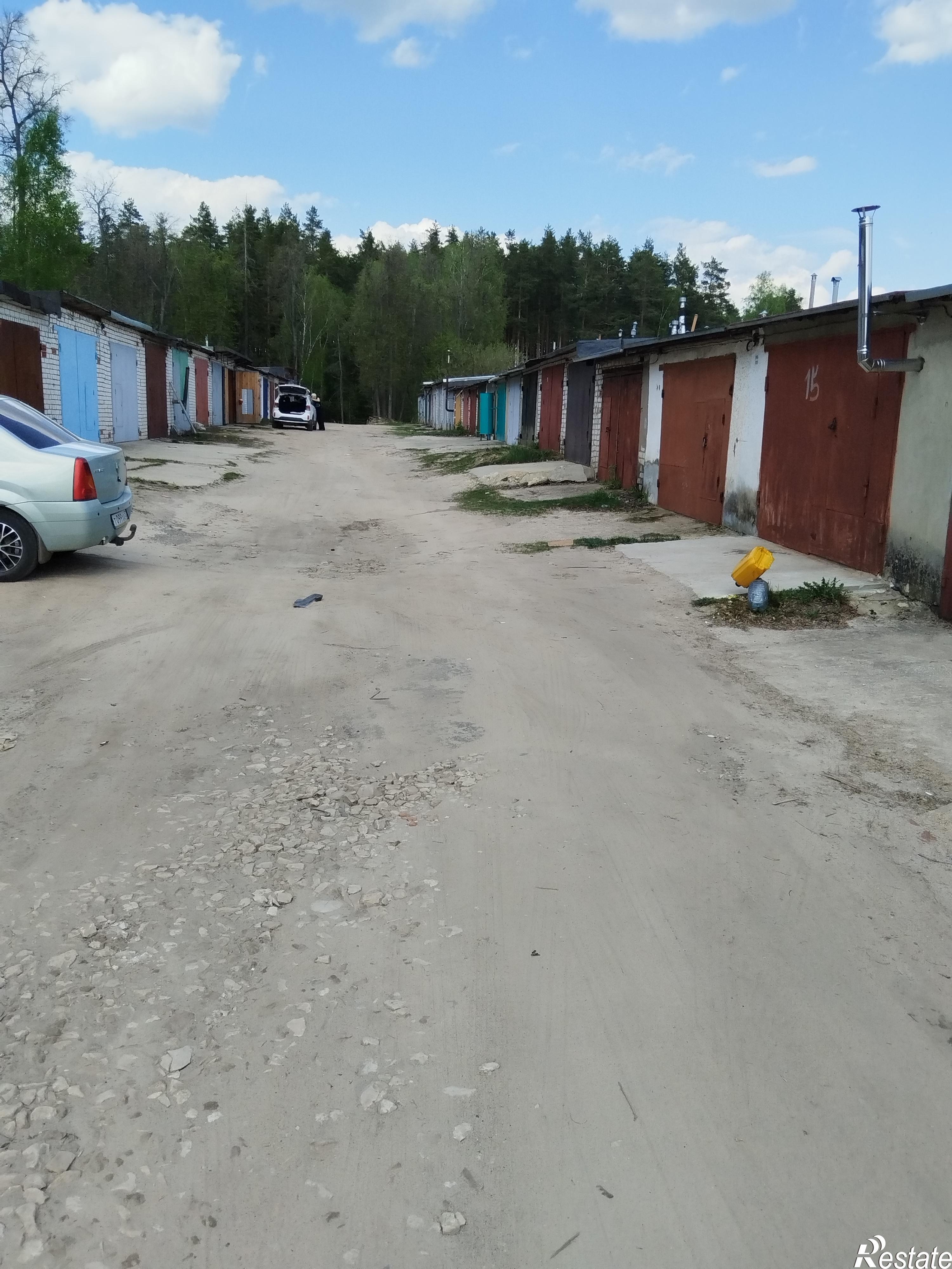 Купить гараж, место в паркинге за 780 000 рублей на Кирова , 1А