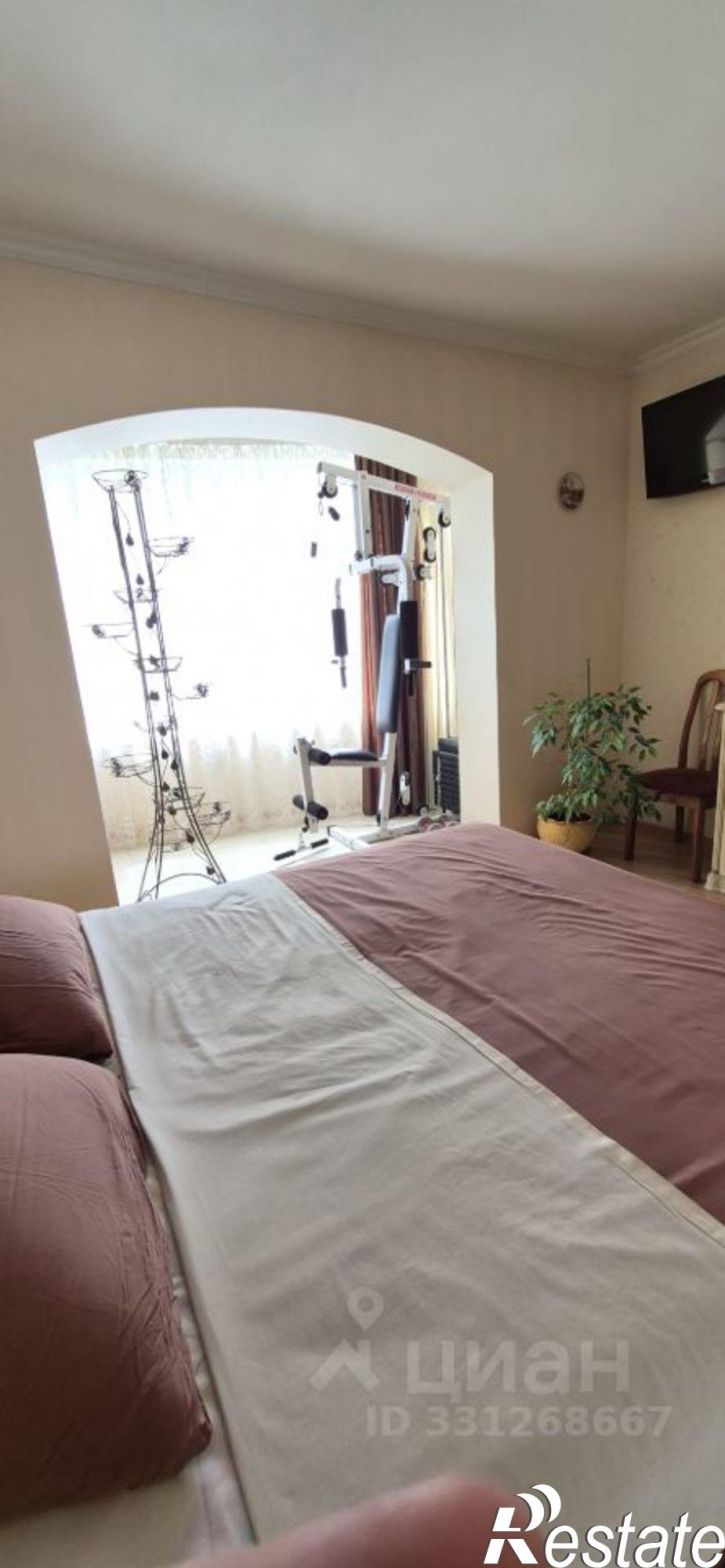 3-комн квартира улица Гоголя, 24,  д. 24