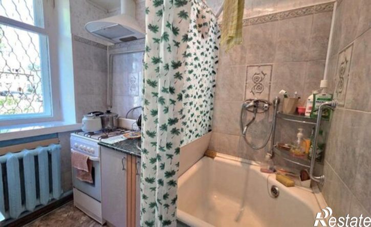 1-комн квартира улица Матросова, 10,  д. 10