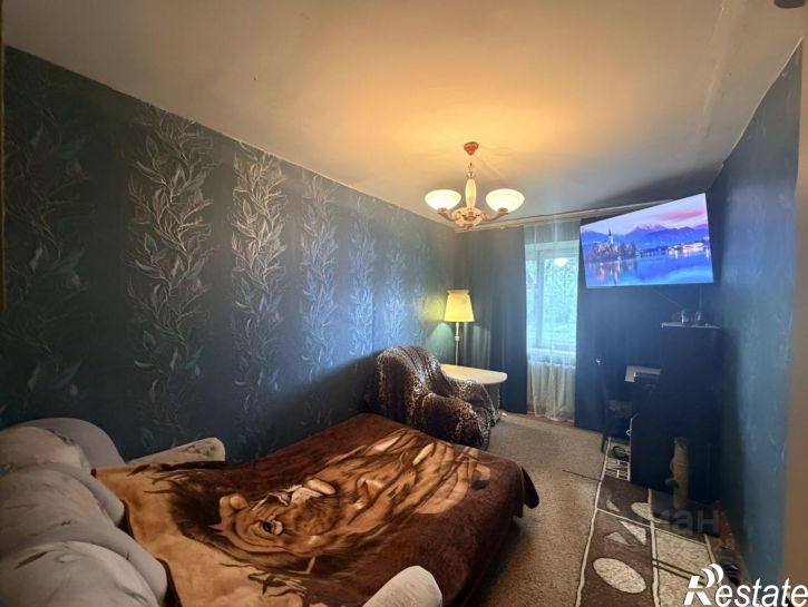 3-комн квартира улица Александровича, 32,  д. 32