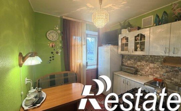 3-комн квартира улица Александровича, 32,  д. 32